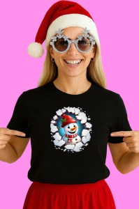 Tricou Om De Zapada Cu Caciula Rosie Si Fundal Albastru Craciun, din bumbac 100% Copii | Dama | Barbat - Img 3