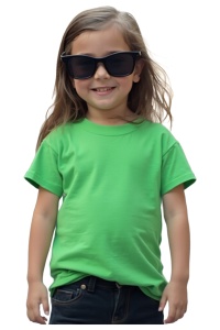 Tricou copii verde deschis prezentat de copil fată
