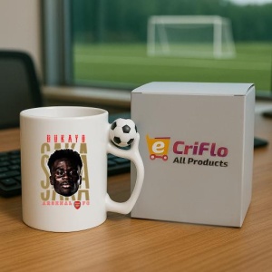 Cana cu fotbalistul Bukayo Saka-Arsenal FC v1 - Img 24