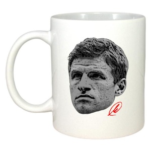 Cana cu fotbalistul Thomas Muller-Bayern Munchen - Img 4