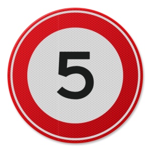 Indicator cu viteza maxima de 10 km la ora, Sticker autocolant