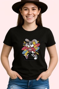 Tricou Lola stil sportiv cu hanorac rosu si sneakers pe fundal abstract Copii | Dama | Barbat Barbat - Img 6