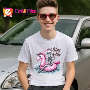 Tricou Schelet pe flamingo roz text stay salty design amuzant de vara Copii | Dama | Barbat Barbat - Img 9