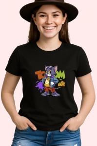 Tricou Tom – Dope Style cu geacă albastră, teniși roșii și grafitti de fundal Copii | Dama | Barbat Barbat - Img 6