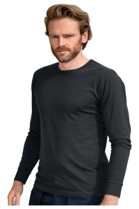 Bluza Barbat gri gheata prezentata pe un barbat chipes