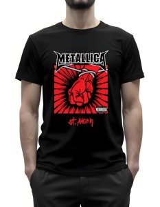 Tricou negru cu un design inspirat de Metallica, afișând coperta albumului 'St. Anger' cu o ilustrație a unui pumn roșu strâns și textul Metallica în partea de sus.