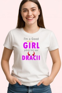 Tricou Im A Good Girl Pana Imi Sar Dracii Roz, din bumbac 100% , tricou alb pentru Copii | Dama | Barbat - Img 3