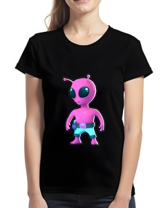 Tricou negru cu un design colorat care înfățișează un personaj stilizat din Stumble Guys sub forma unui extraterestru roz, cu ochi mari negri și antene, purtând pantaloni scurți albaștri cu o centură colorată.