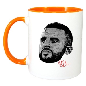 Cana cu fotbalistul Kyle Walker-Manchester City