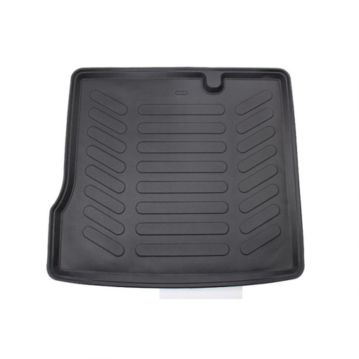 ESERNYŐ CSOMAGTÉR VÉDŐ SZŐNYEG DACIA DUSTER 4X2 2010-