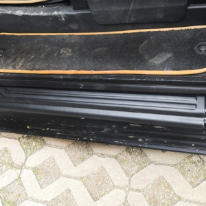 darabos műanyag küszöbvédő készlet, kompatibilis a Mercedes Vito W447 2014-> modelljeivel - Img 3