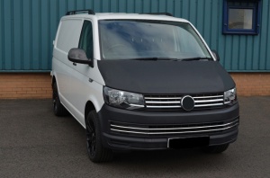 Motorháztető borítás, kompatibilis a VW Transporter T6-tal, 2015->, fekete színű