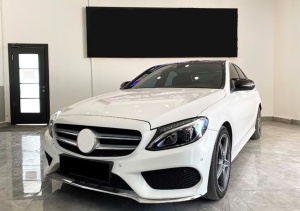 Tükörborítások, kompatibilisek a Mercedes C-osztály W205 2014-2020 fényes fekete Batman stílusú modelljeivel - Img 2