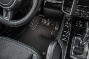 ESERNYŐ AUTÓS SZŐNYEG KÉSZLET KIA CEED III [CD] (MK2) (2018-) - KIA/HYUNDAI RÖGZÍTŐRENDSZEREK