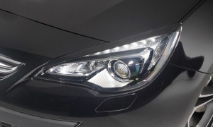 Pleoape Faruri compatibil cu Opel Astra J GTC 2010-2015