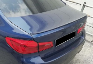Csomagtartó spoiler, kompatibilis a BMW 5-ös széria G30 2017-> M-Performance Design modellel, fényes fekete