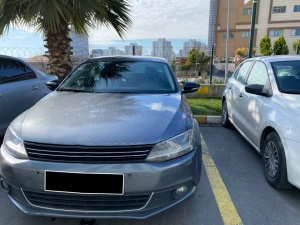VW Jetta 2010-2017 fényes fekete, Batman stílusú tükörborítások - Img 6