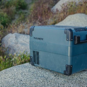 Frigider auto cu compresor Dometic CFX2 28, 12/24/220V, 28 litri - Img 2