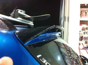 Hátsó spoiler, kompatibilis a DACIA Sandero 2012-2020 modellel, festetlen szálas kivitelben