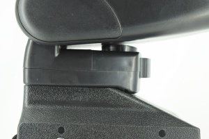 Cotiera auto universala neagra si cusatura rosie - Img 4