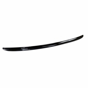 Eleron auto universal tip M Negru lungime 135 cm, latime 4 cm , cu insertie crom