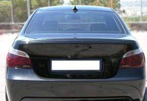 BMW E60 5-ös széria 03-10 M-Technikai modellel kompatibilis csomagtartó spoiler, fényes fekete - Img 2