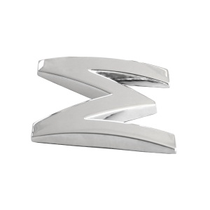Ornament Auto 3D. Litera M. 26 Mm. Cromat - Img 2