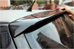 VW Golf 4 1999-2004 Hatchback-gal kompatibilis csomagtartó spoiler, fényes fekete műanyag - Img 2