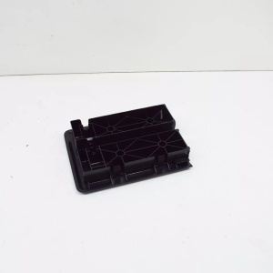 Capac terminatie sina scaune culisante spate VW T5 Multivan, Caravelle 2003-2014, OE VW 7E5883867A82V - Img 2