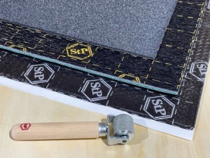 Hangszigetelő készlet két ajtóhoz STP Fekete Ezüst - 3 rétegű Vibro Fono Termo - Img 2