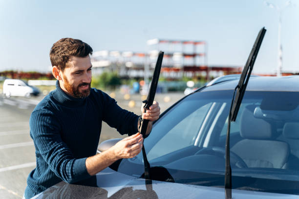 Află cum să alegi covorașele, ştergătoarele şi tava de portbagaj ideale pentru Honda CR-V IV  – protecţie, confort şi stil pentru SUV-ul tău.