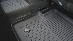 Set covorase Mercedes GLC X254 din 2022, covorase presuri tavita auto, cu tunel median intermediar din cauciuc thermoplastic, 4 Stickere auto cu Mercedes - Img 6