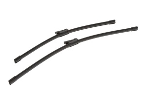 Set stergatoare auto AUDI Q5 (8RB) din 2008-2017, pentru parbriz auto, 2 bucati, Bosch Aerotwin, din cauciuc siliconat rezistent, 4 Stickere Auto AUDI - Img 3