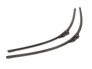 Set stergatoare auto RENAULT GRAND SCENIC IV (R9_) din 2016-2023, pentru parbriz auto, 2 bucati, Bosch Aerotwin, din cauciuc siliconat rezistent, 4 Stickere Auto RENAULT - Img 4