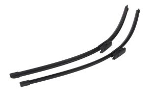 Set stergatoare auto Volkswagen SHARAN VAN (7M_) din 1996-2010, pentru parbriz auto, 2 bucati, Bosch Aerotwin Multi, din cauciuc siliconat rezistent, 4 Stickere Auto Volkswagen - Img 4