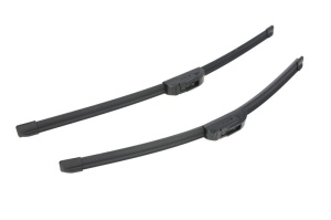 Set stergatoare DAEWOO LEGANZA (KLAV) din 1997-2000, pentru parbriz auto, 2 bucati, Bosch Aerotwin Retrofit, din cauciuc siliconat rezistent, 4 Stickere Auto DAEWOO v46926