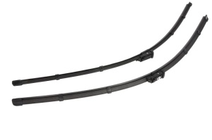 Set 3 stergatoare FORD FOCUS III Estate Van din 2012 - 2020, pentru parbriz si luneta fata si spate auto, Valeo Silencio, din cauciuc siliconat rezistent, 4 Stickere Auto FORD v13723