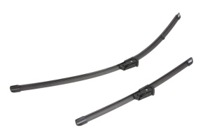 Set 3 stergatoare FORD KA (RU8) din 2008 - 2016, pentru parbriz si luneta fata si spate auto, Valeo Silencio, din cauciuc siliconat rezistent, 4 Stickere Auto FORD v15139