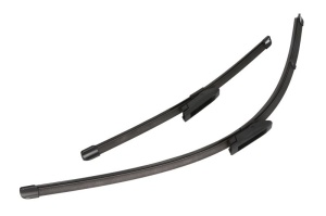 Set 3 stergatoare RENAULT LAGUNA III (BT0/1) din 2007 - 2015, pentru parbriz si luneta fata si spate auto, Valeo Silencio, din cauciuc siliconat rezistent, 4 Stickere Auto RENAULT v14947