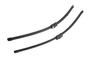 Set 3 stergatoare Volkswagen PASSAT B5.5 Variant (3B6) din 2000 - 2005, pentru parbriz si luneta fata si spate auto, Valeo Silencio, din cauciuc siliconat rezistent, 4 Stickere Auto VW v14779