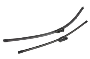 Set 3 stergatoare VOLVO V40 Cross Country (526) din 2012 - 2019, pentru parbriz si luneta fata si spate auto, Valeo Silencio, din cauciuc siliconat rezistent, 4 Stickere Auto VOLVO v11828