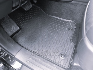 Set 5 covorase TOYOTA LAND CRUISER 150 din 11.2009-PREZENT, cu covoras tunel median, CAROSERIE SUV 7 LOCURI, Presuri cauciuc 100%, compatibil cu autoturismul TOYOTA LAND CRUISER 150, Rigum - Img 5