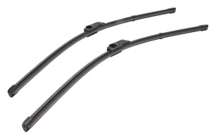 Set stergatoare BENTLEY CONTINENTAL FLYING SPUR (3W_) din 2005-2013, pentru parbriz auto, 2 bucati, Valeo Silencio, din cauciuc siliconat rezistent, 4 Stickere Auto BENTLEY v36553