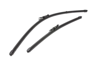Set stergatoare BMW Seria 3 Convertible (E93) din 2006-2013, pentru parbriz auto, 2 bucati, Valeo Silencio Xtrm, din cauciuc siliconat rezistent, 4 Stickere Auto BMW Seria v38701