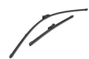 Set stergatoare HYUNDAI ix20 (JC) din 2010-2019, pentru parbriz auto, 2 bucati, Valeo Silencio Xtrm, din cauciuc siliconat rezistent, 4 Stickere Auto HYUNDAI v37993