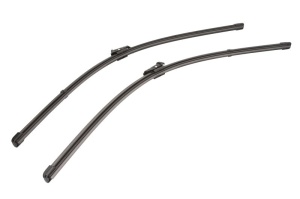 Set stergatoare OPEL ASTRA J Sports Tourer (P10) din 2010-2015, pentru parbriz auto, 2 bucati, Valeo Silencio Xtrm, din cauciuc siliconat rezistent, 4 Stickere Auto OPEL v37765