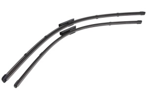 Set stergatoare RENAULT GRAND SCENIC III (JZ0/1_) din 2009-2016, pentru parbriz auto, 2 bucati, Valeo Silencio Xtrm, din cauciuc siliconat rezistent, 4 Stickere Auto RENAULT v37705