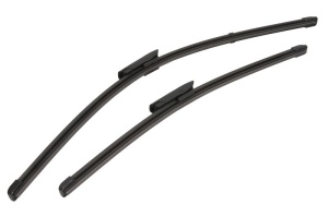 Set stergatoare RENAULT MEGANE IV Grandtour (K9A/M/N_) din 2016-2021, pentru parbriz auto, 2 bucati, Valeo Silencio Xtrm, din cauciuc siliconat rezistent, 4 Stickere Auto RENAULT v39685