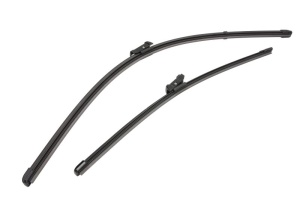 Set stergatoare SKODA OCTAVIA IV Combi (NX5, PV5) din 2019-2025, pentru parbriz auto, 2 bucati, Valeo Silencio Xtrm, din cauciuc siliconat rezistent, 4 Stickere Auto SKODA - Img 2