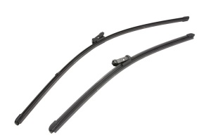 Set stergatoare Volkswagen PASSAT B7 Estate Van (365) din 2010-2014, pentru parbriz auto, 2 bucati, Valeo Silencio Xtrm, din cauciuc siliconat rezistent, 4 Stickere Auto Volkswagen v38593